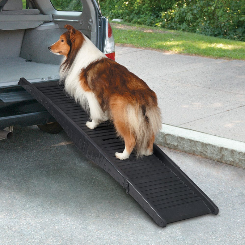 Tri-fold heavy duty plastic vehicle ramp for animals up to 130 lbs.